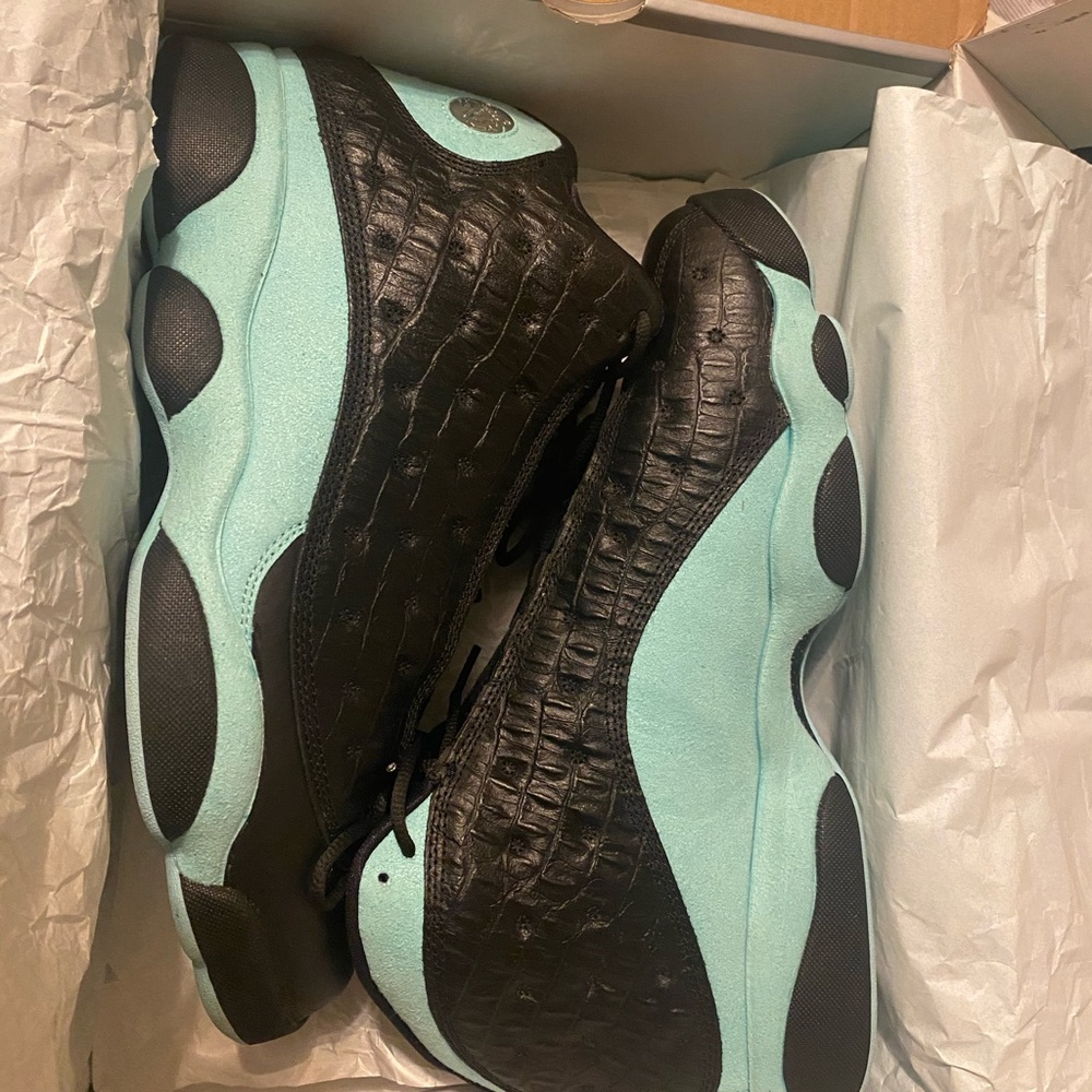 Jordan 13’s size 13 men